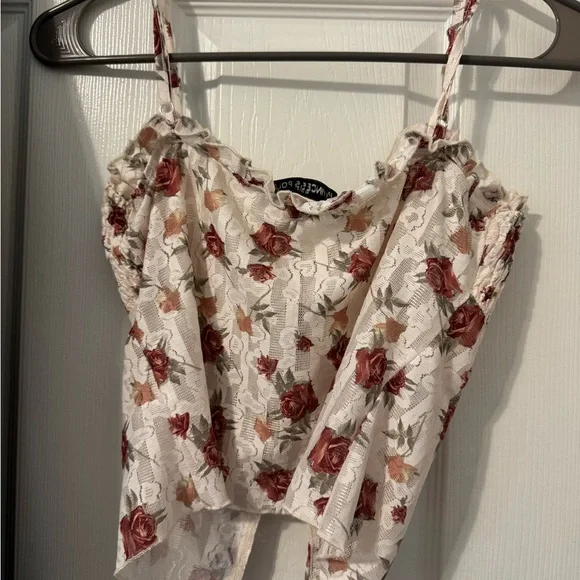Princess Polly Red and Cream Floral Lace Top - Picture 2 of 2